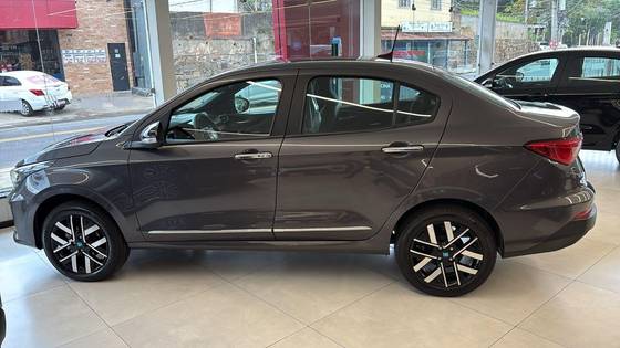 FIAT CRONOS 1.3 FIREFLY FLEX PRECISION CVT FIAT CRONOS 1.3 FIREFLY FLEX PRECISION CVT